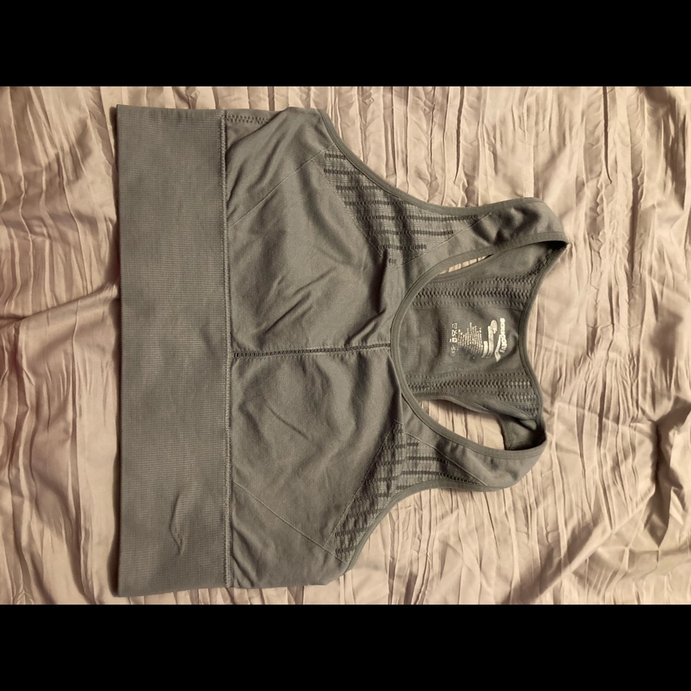 Saucony high impact running bra